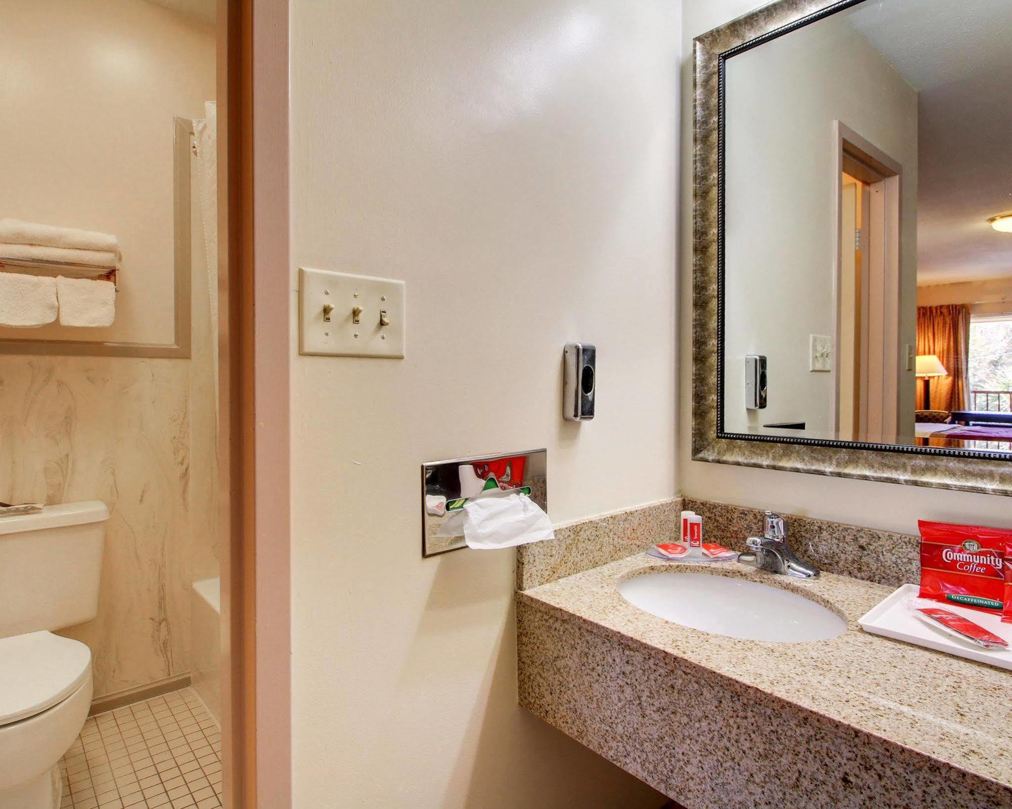 Twin Star Lodge Μπιλόξι Εξωτερικό φωτογραφία
